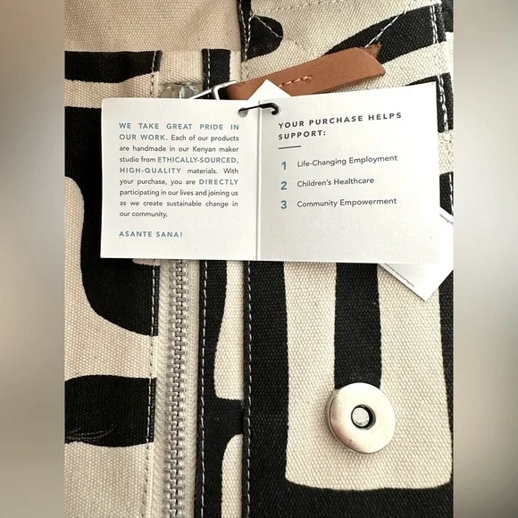 Ubuntu Life Weekender Bag Black Kuba Size Large - Picture 11 of 13